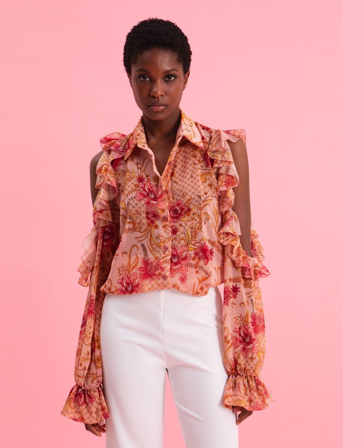 Dusty pink shirt with gold details