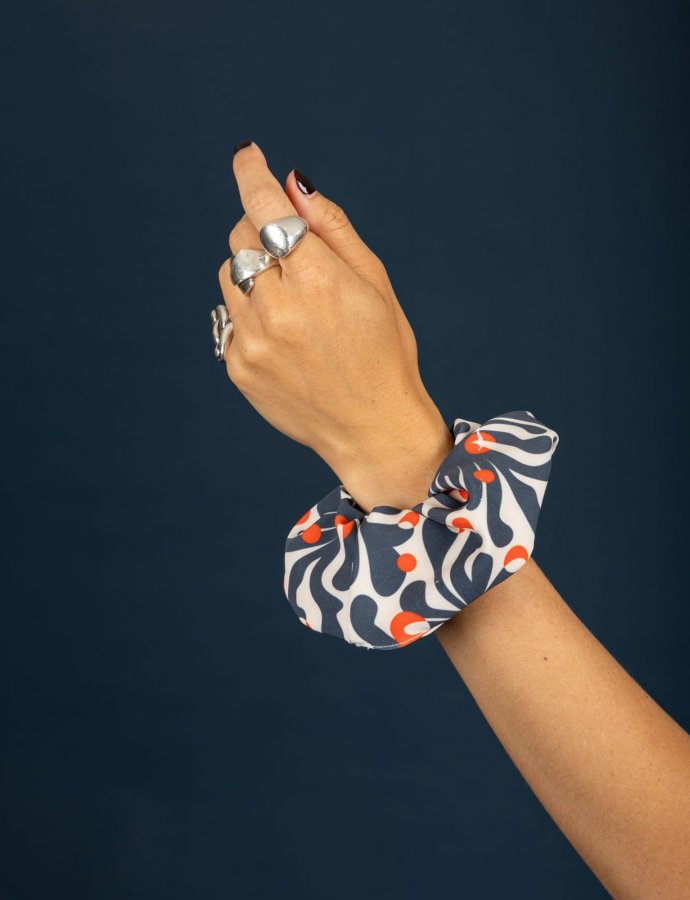 Fuller scrunchie blue