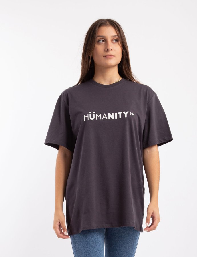 Humanity t-shirt black