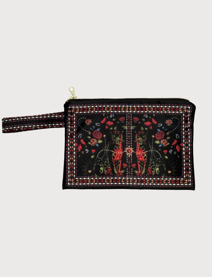 Heirloom pouch