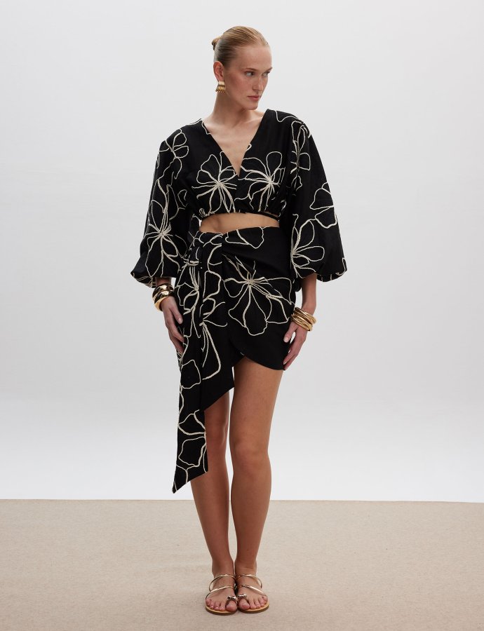 Herene embroidered set