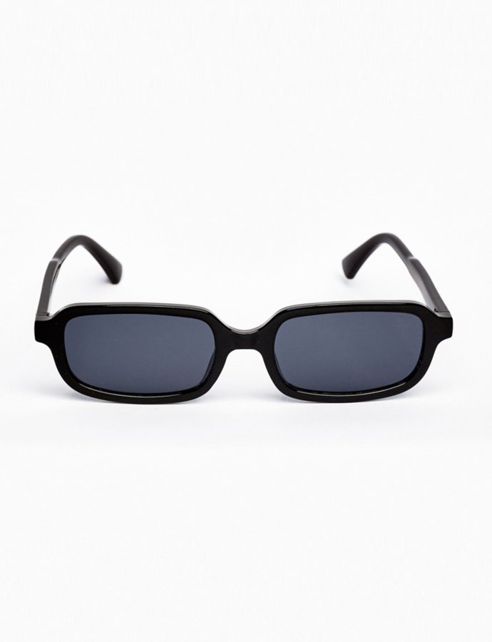 Logan black sunglasses