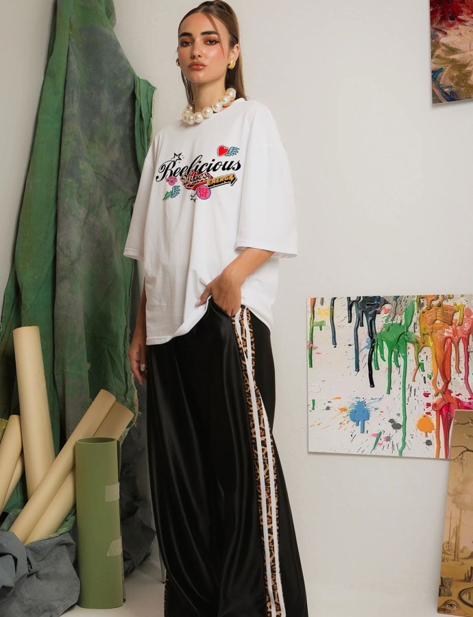 Palette white t-shirt