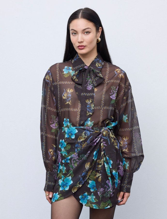 Mocha blossom shirt