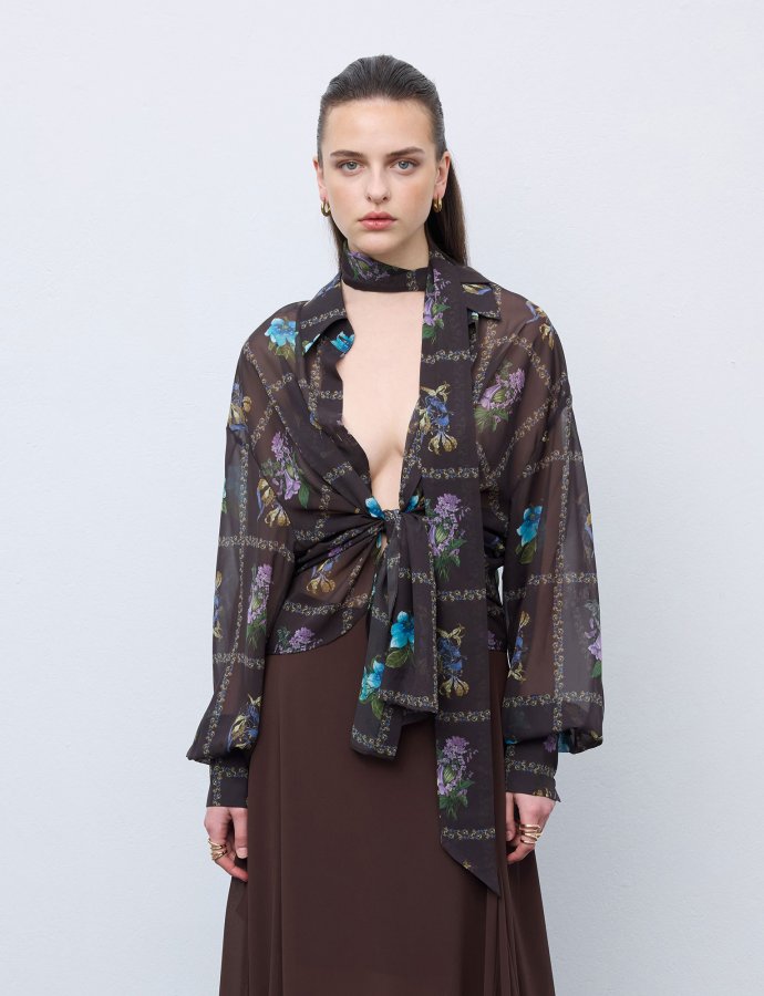 Mocha blossom shirt
