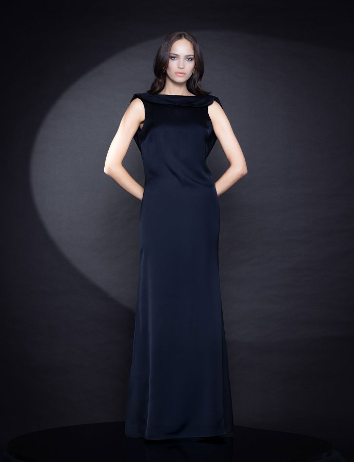 Nikki dress black