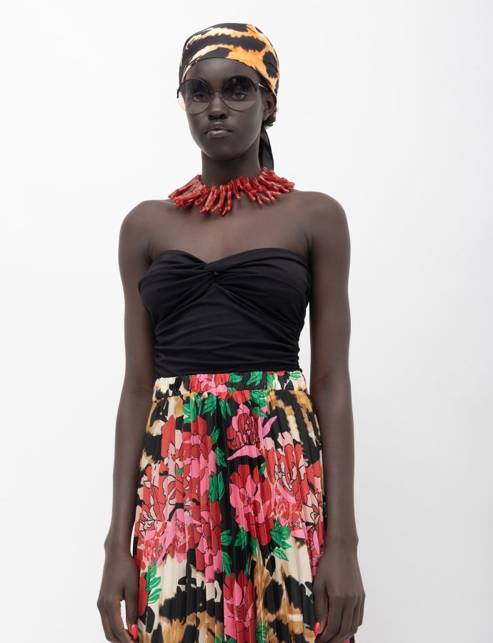 Nile top black