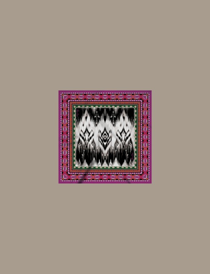 Obscura scarf