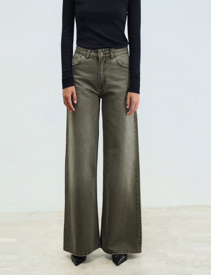Belen mold green denim pants