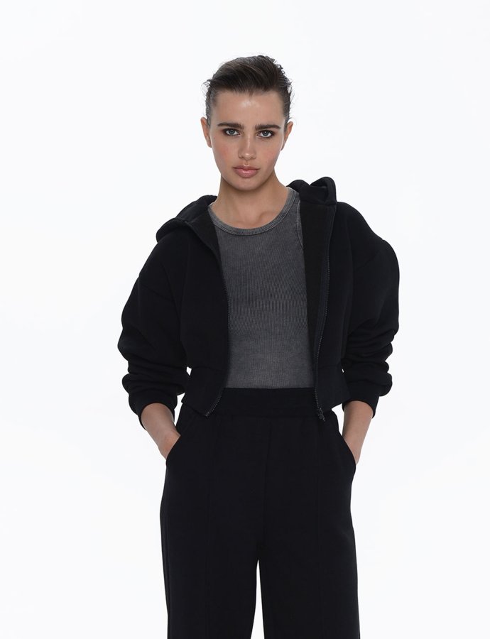 Suzara zip up hoodie black