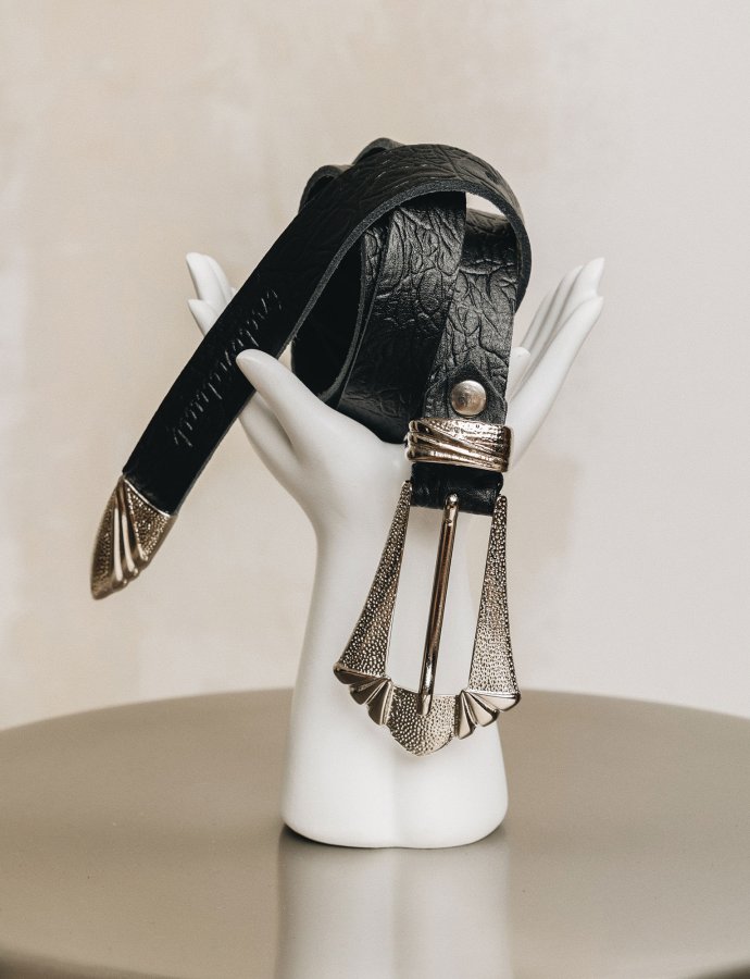 Sweet one leather belt black nickel