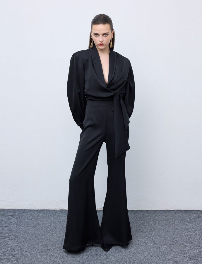 Total black pants